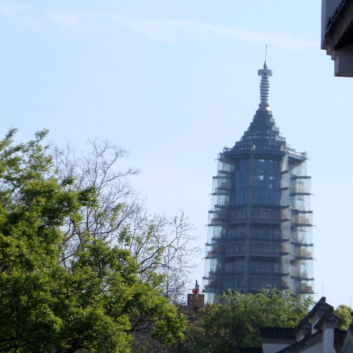 我是南京跑腿莉莉(白大楼)