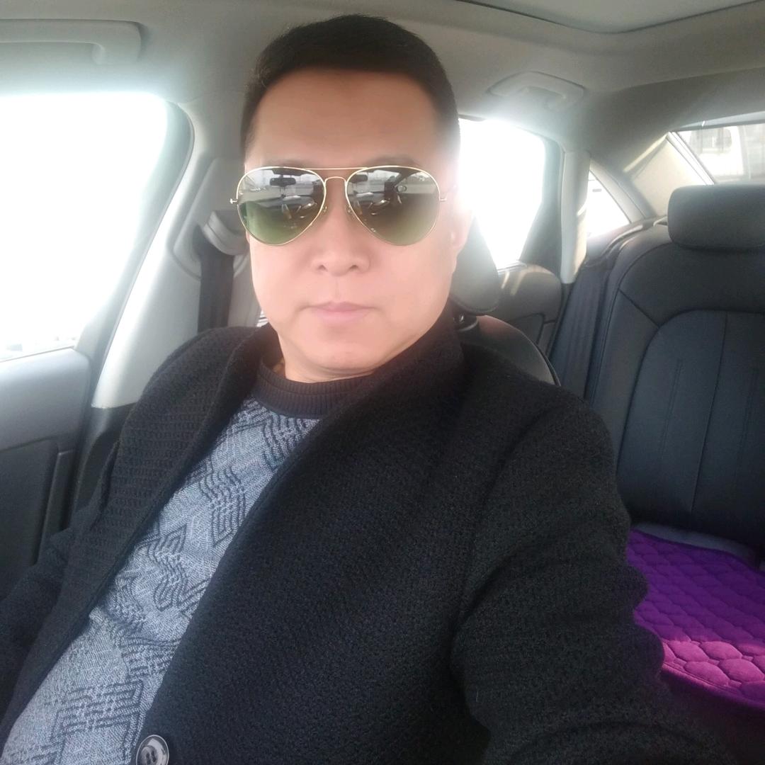 隐龍居士
