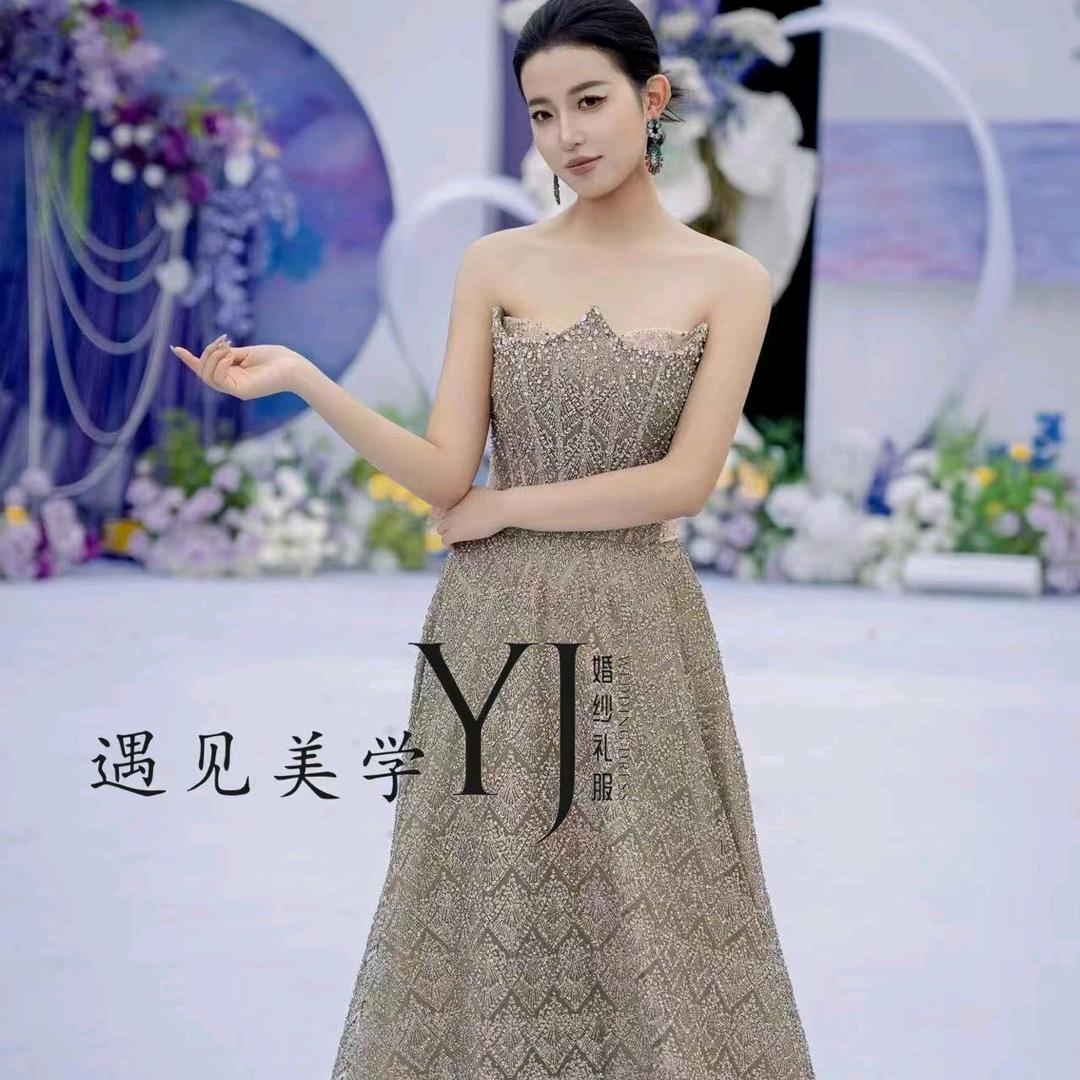 确山遇见美学婚纱礼服馆YXZH