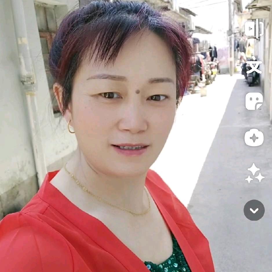送你微笑🌷🌷🌷