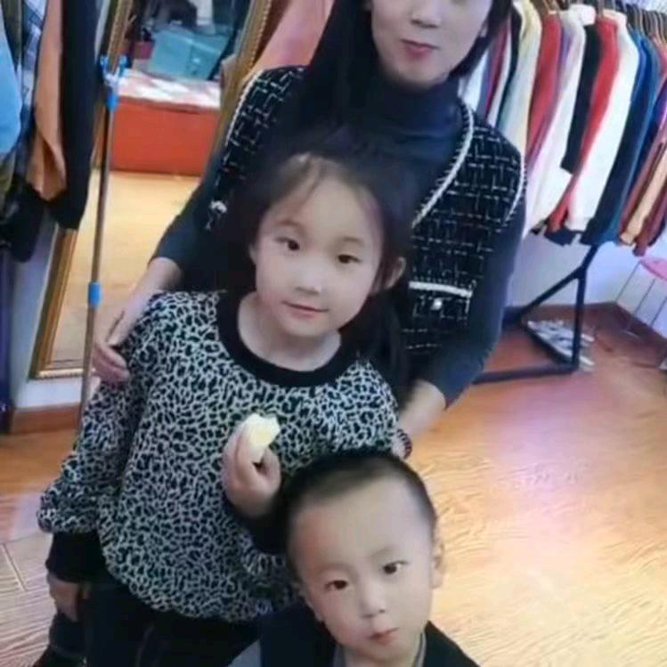 小米淘淘女装(汪瑞）