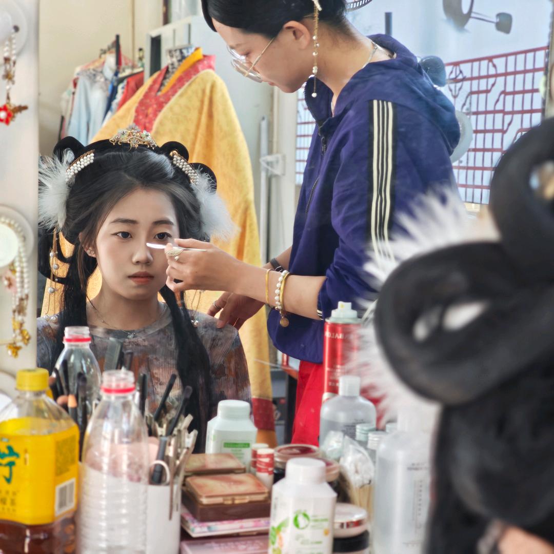 知瀚旅拍小视频工作室