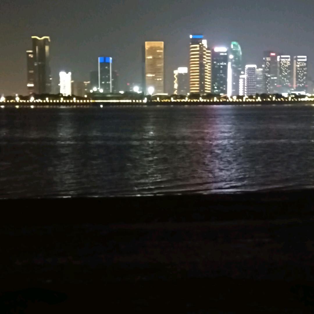 爱吃广东人