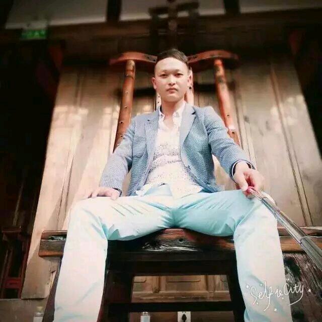 会理泷盛汽车脚垫座套定制工厂