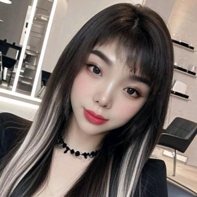 龙儿。