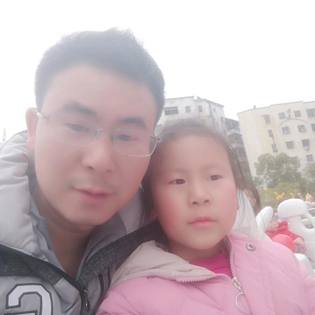 晏然一笑