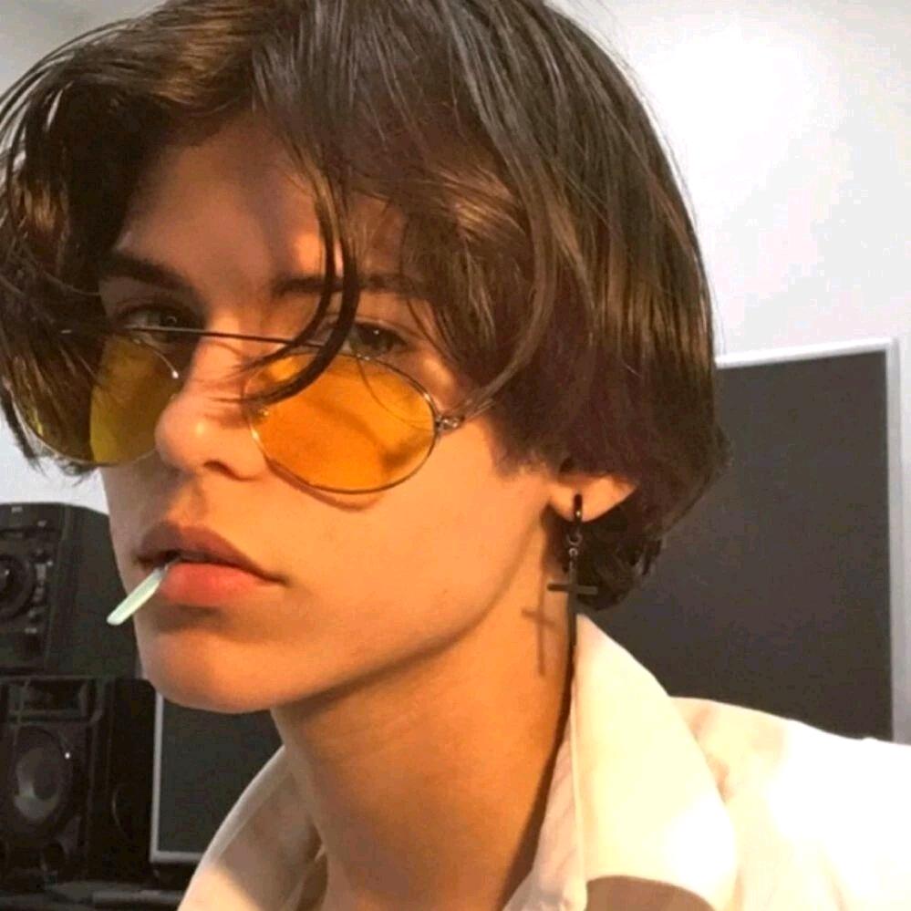 余光撇向爱者（见过薛之谦版）