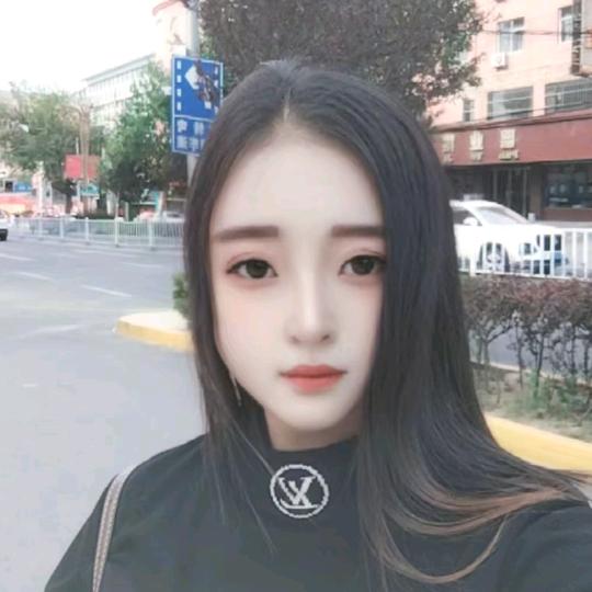 💕浅 笑_⁹⁰⁹