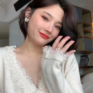 肉肉的金老板-微胖定制