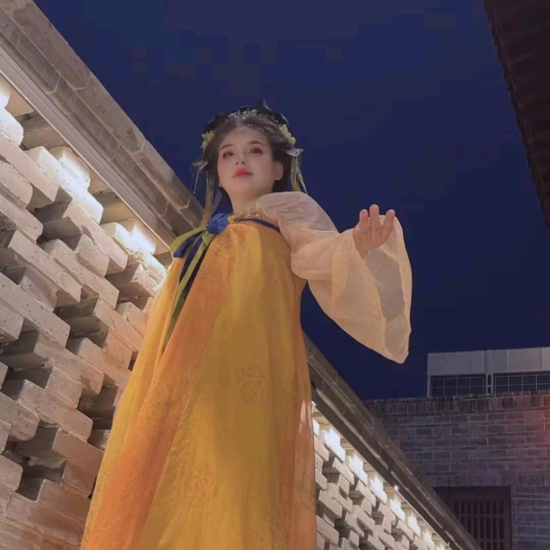 王炸炸🍷百年张裕