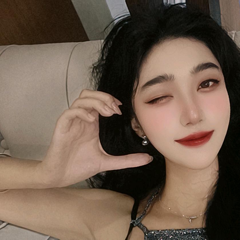 菠萝🍍吹雪🌨️