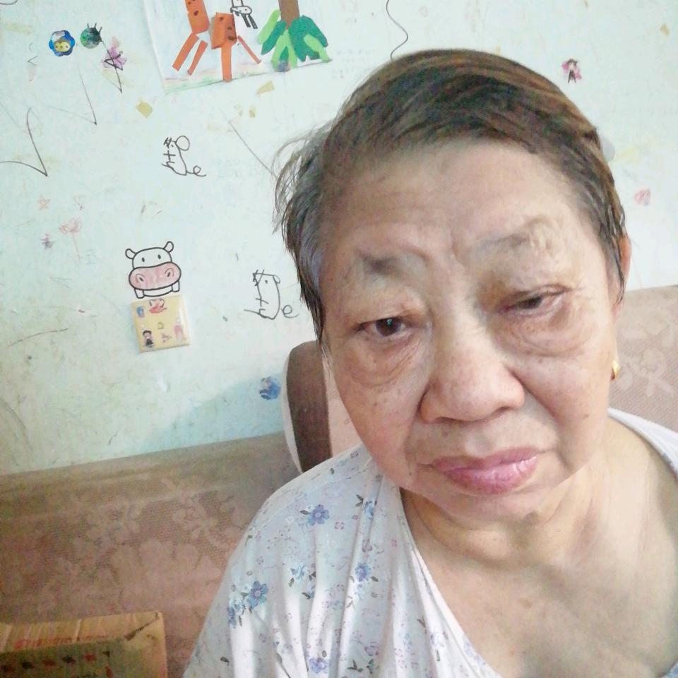 老大妈