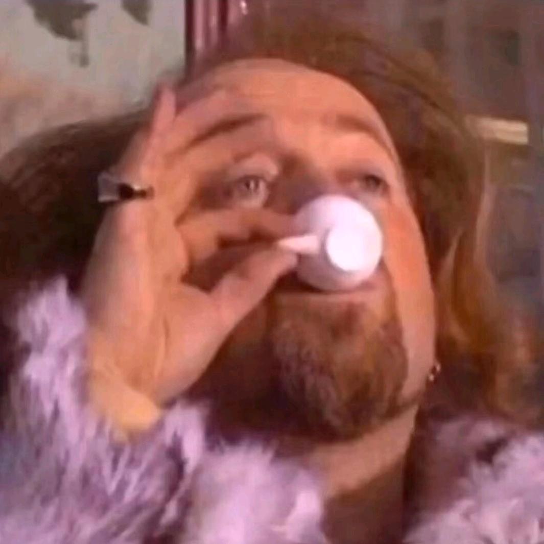 今天睡十个小时