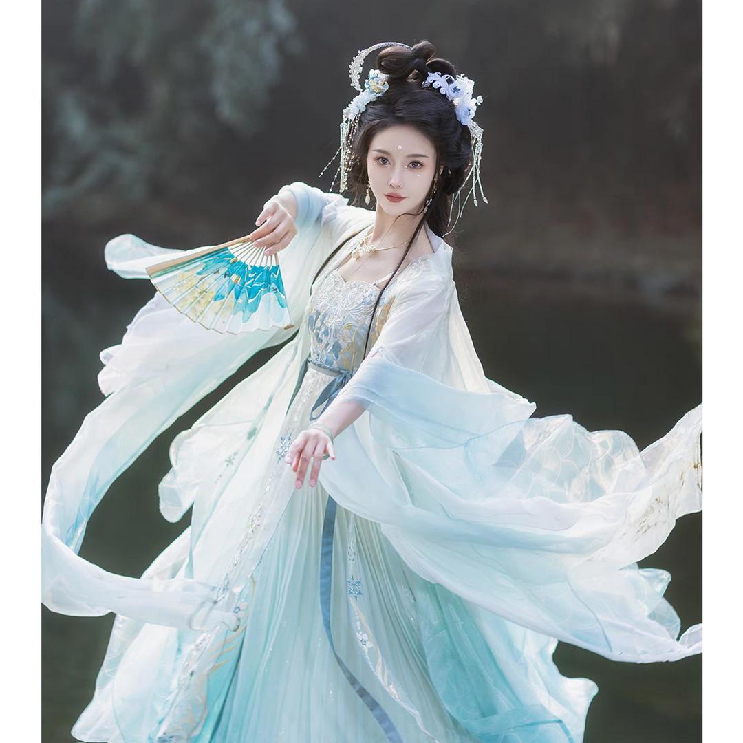横店画中仙汉服出租.汉服摄影