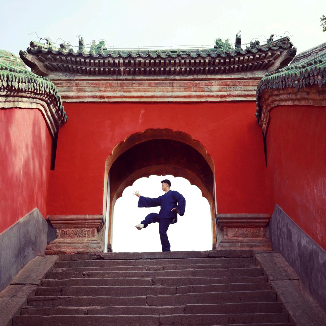 坤皓宇