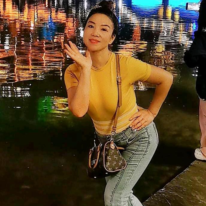 沅江净雅皙（股东）～芳姐