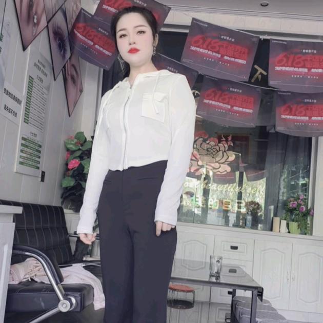 婷婷首播