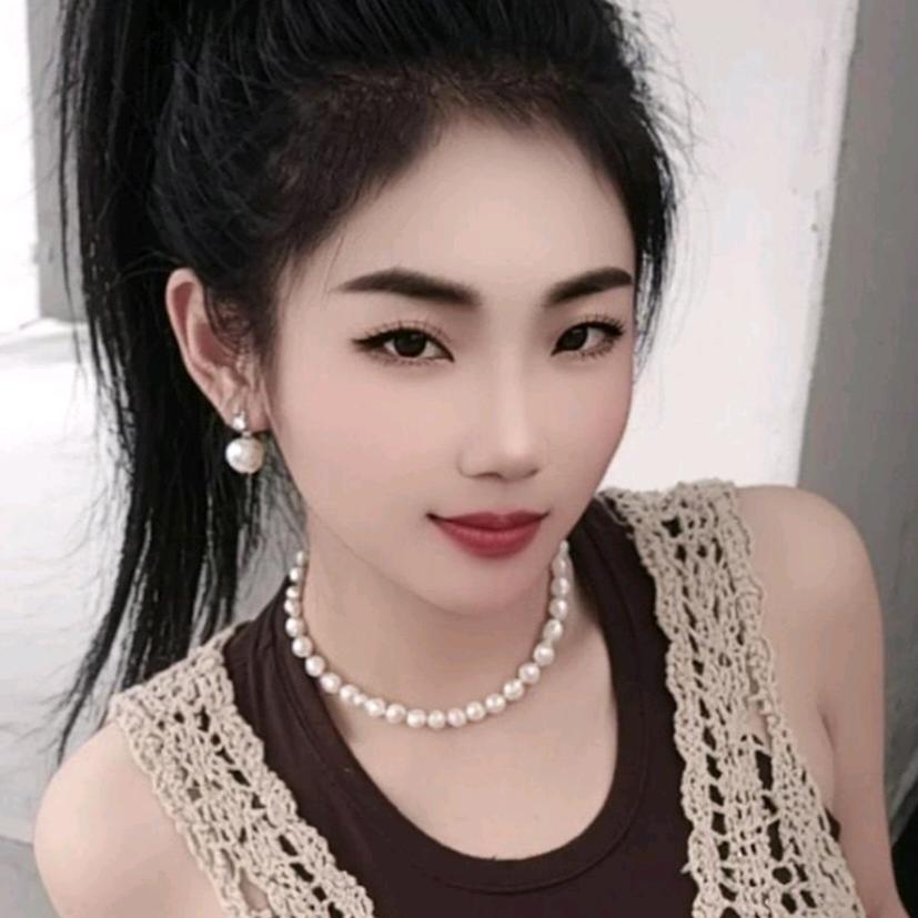 @曹二妹九零后的的小阿姨