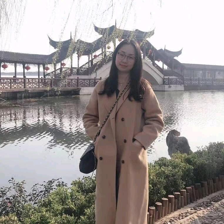 妮妮n
