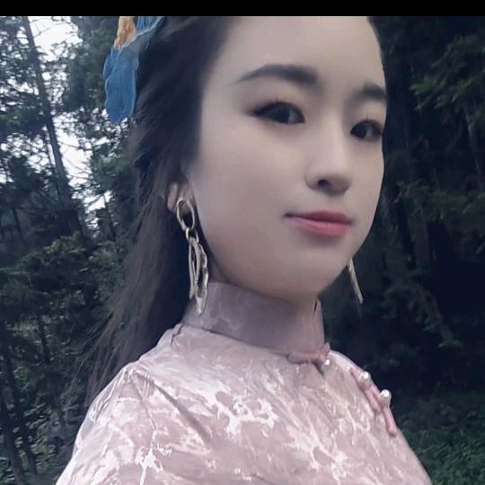 见月似你