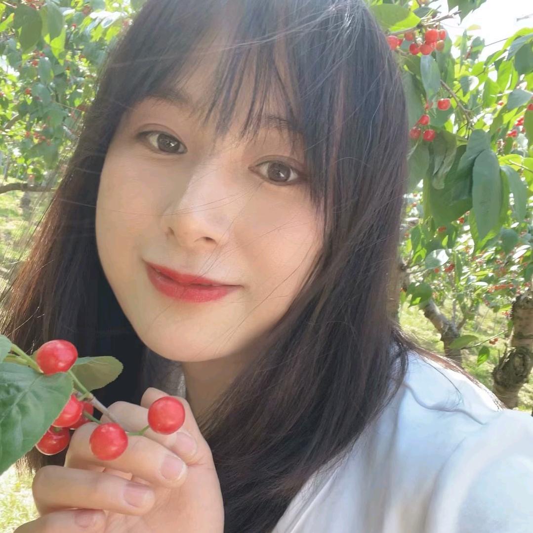 A人事招聘   丽丽