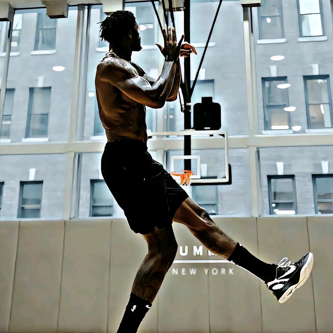 小付不会打篮球