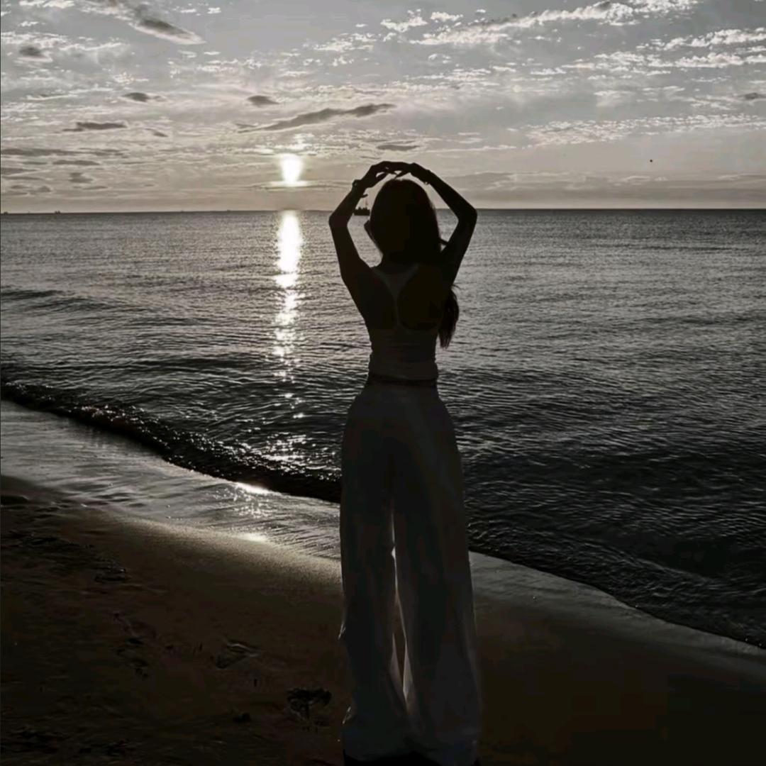 美 妮  （宝宝）