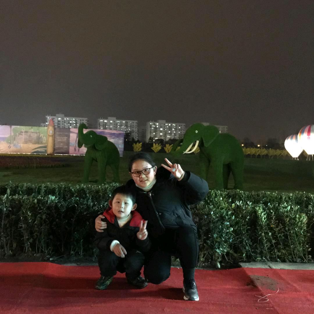 婧恺（骨折术后恢复中）