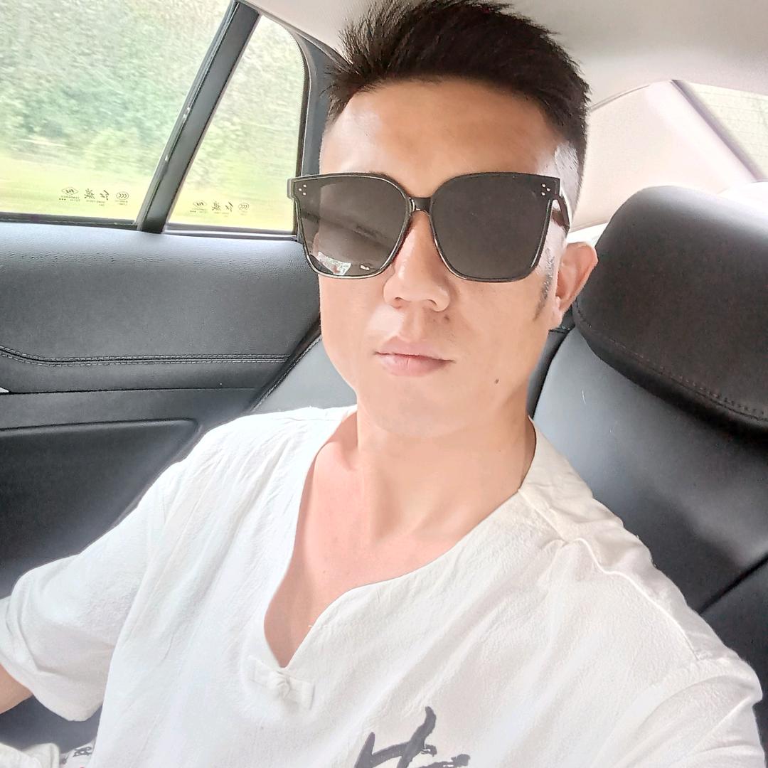 阿灿1121(互动交友)