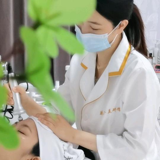 皮肤管理师小橙