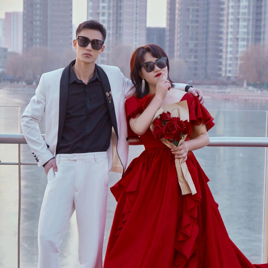 ᥫᩣ. 我又想李了.