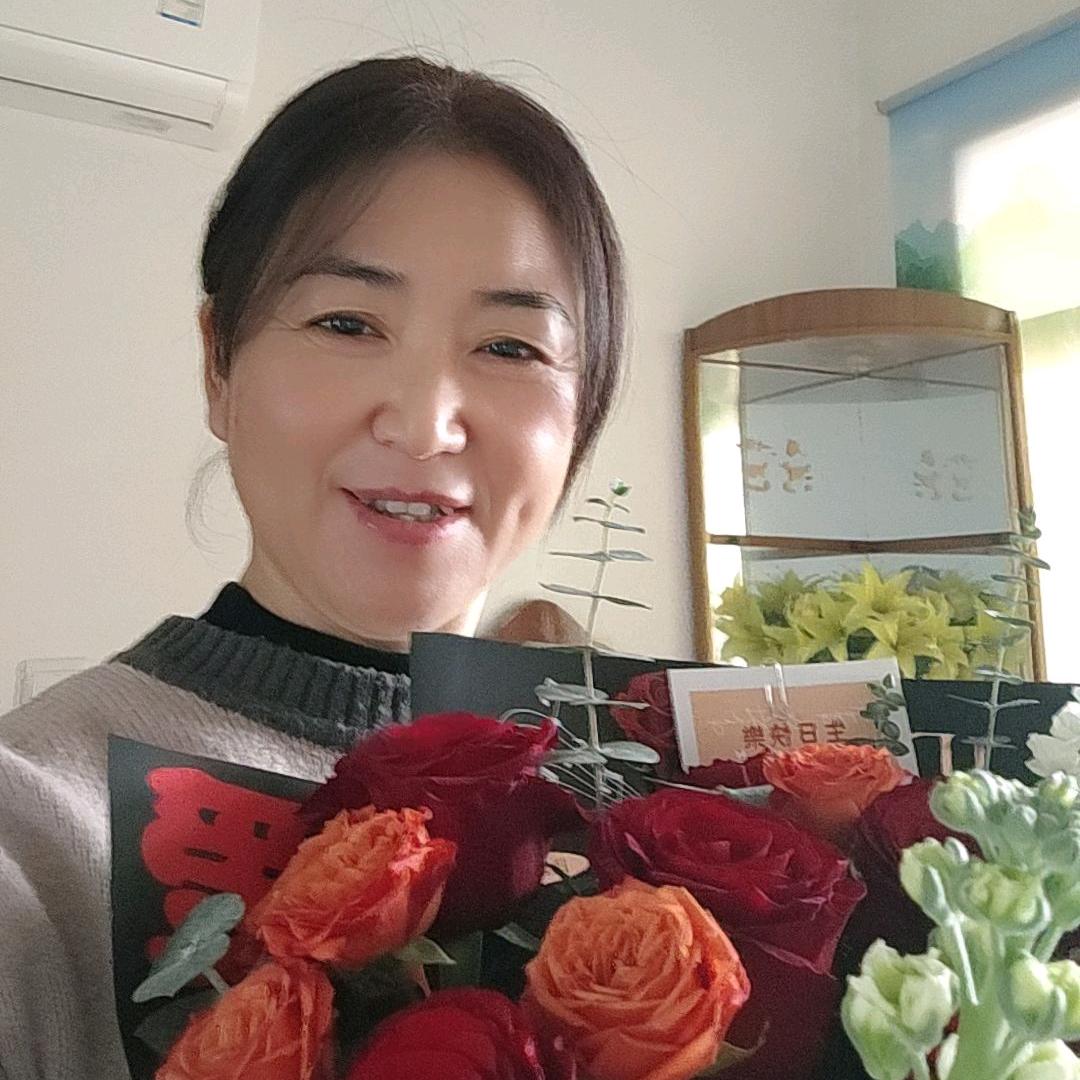 梁燕 家政专业美缝保洁在高店🤝