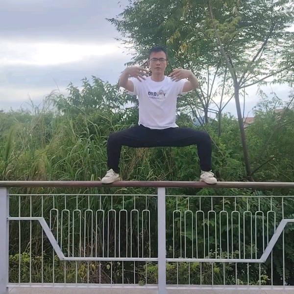 尘世五哥