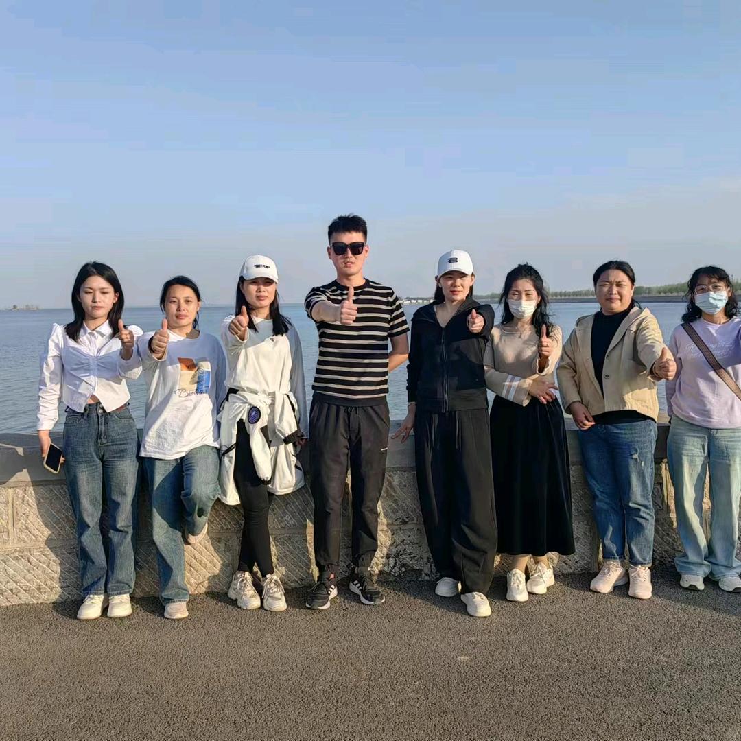 梁山卖房的王姐姐