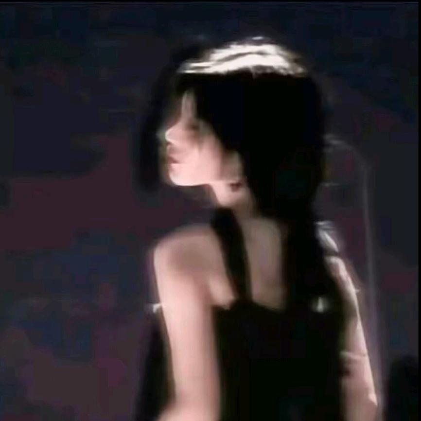 菠萝不吹雪