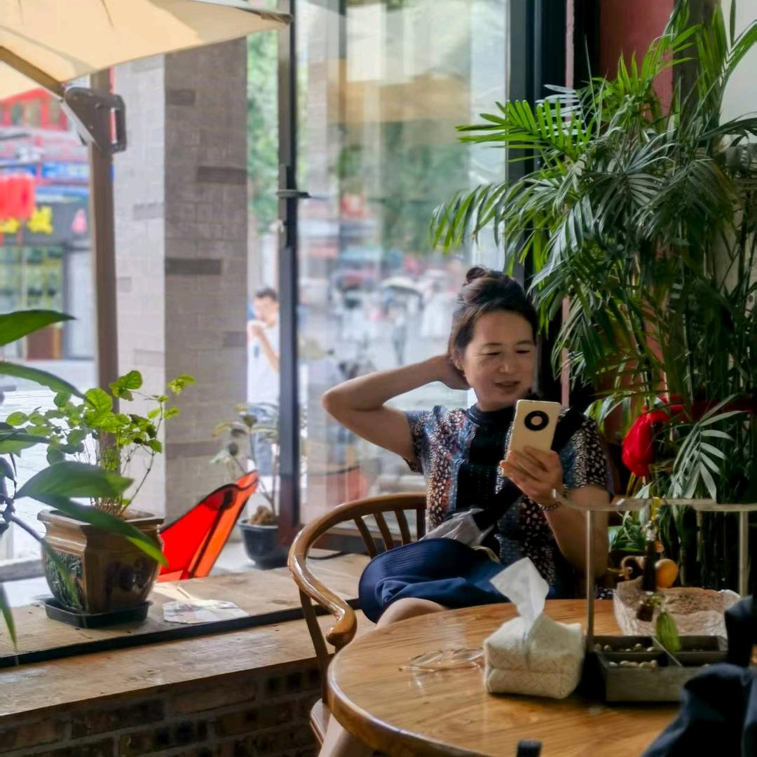 需要超能力的女人