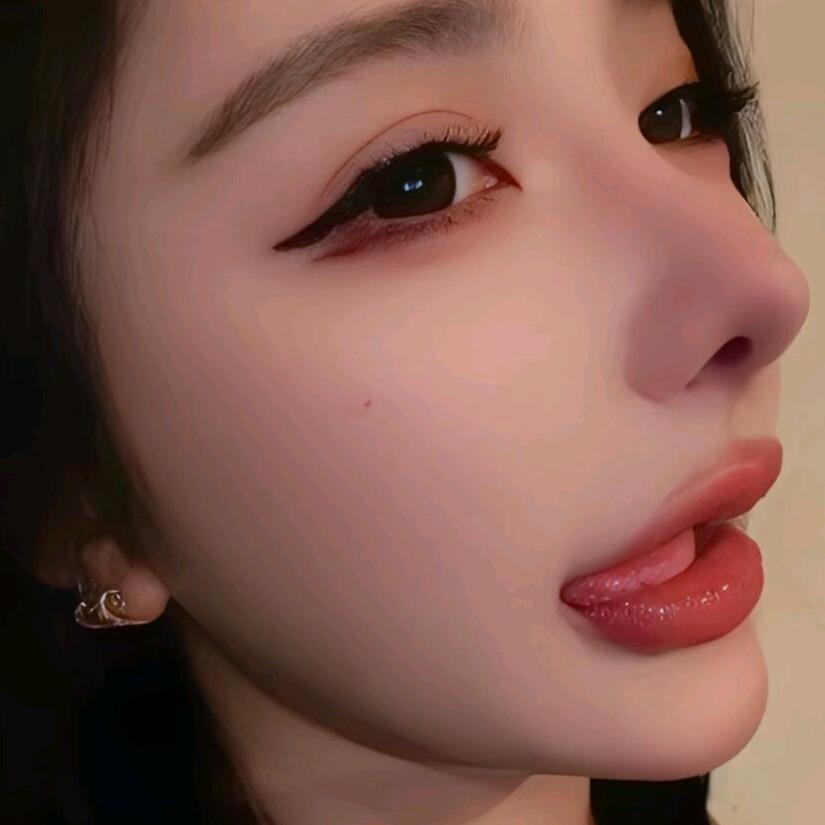 ㅤㅤㅤㅤㅤㅤ小王同学👩‍🎓
