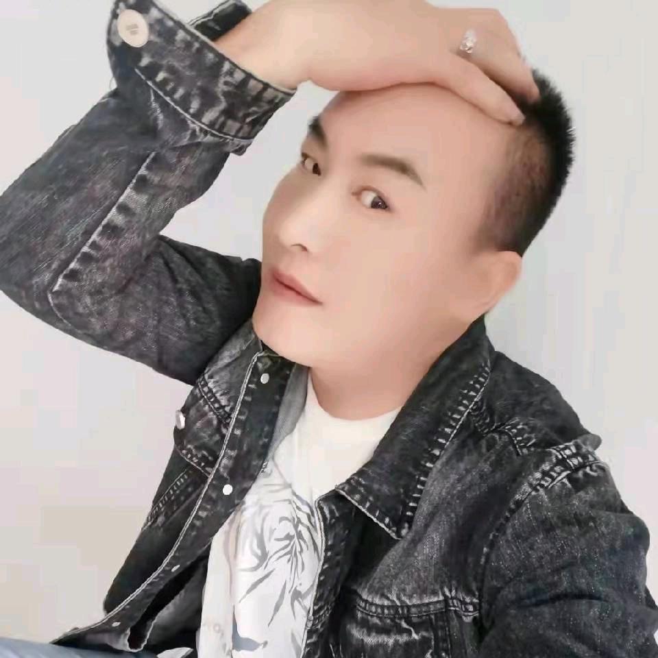 李俊