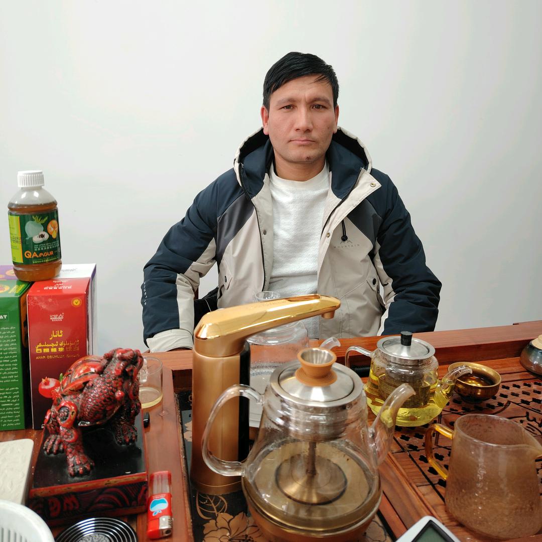 巴拉提·阿克图