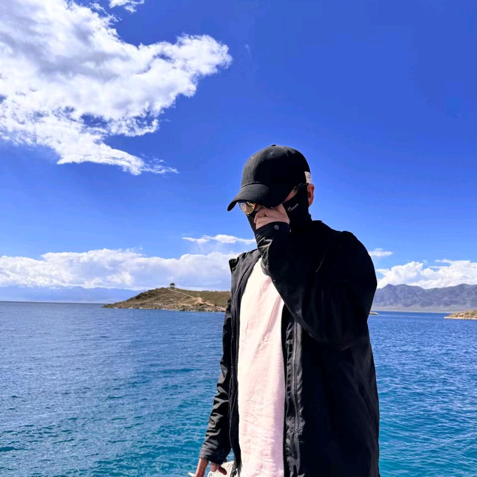 请叫我老黄