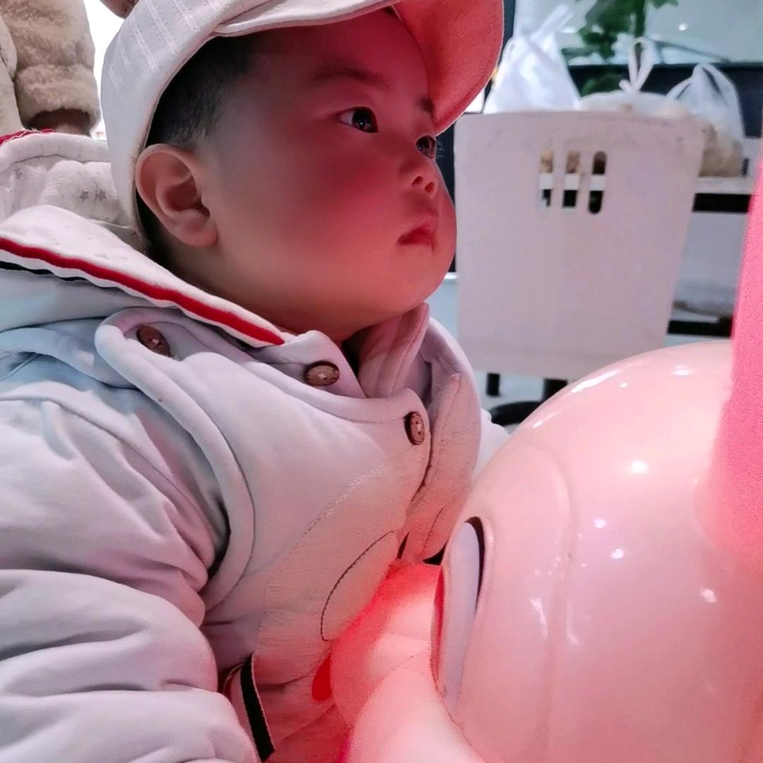 繁华似锦幸福之家，(拒绝私聊)