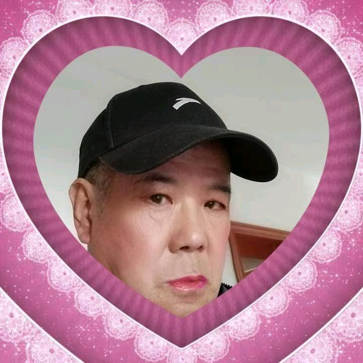 余广宏爱放风筝的老人