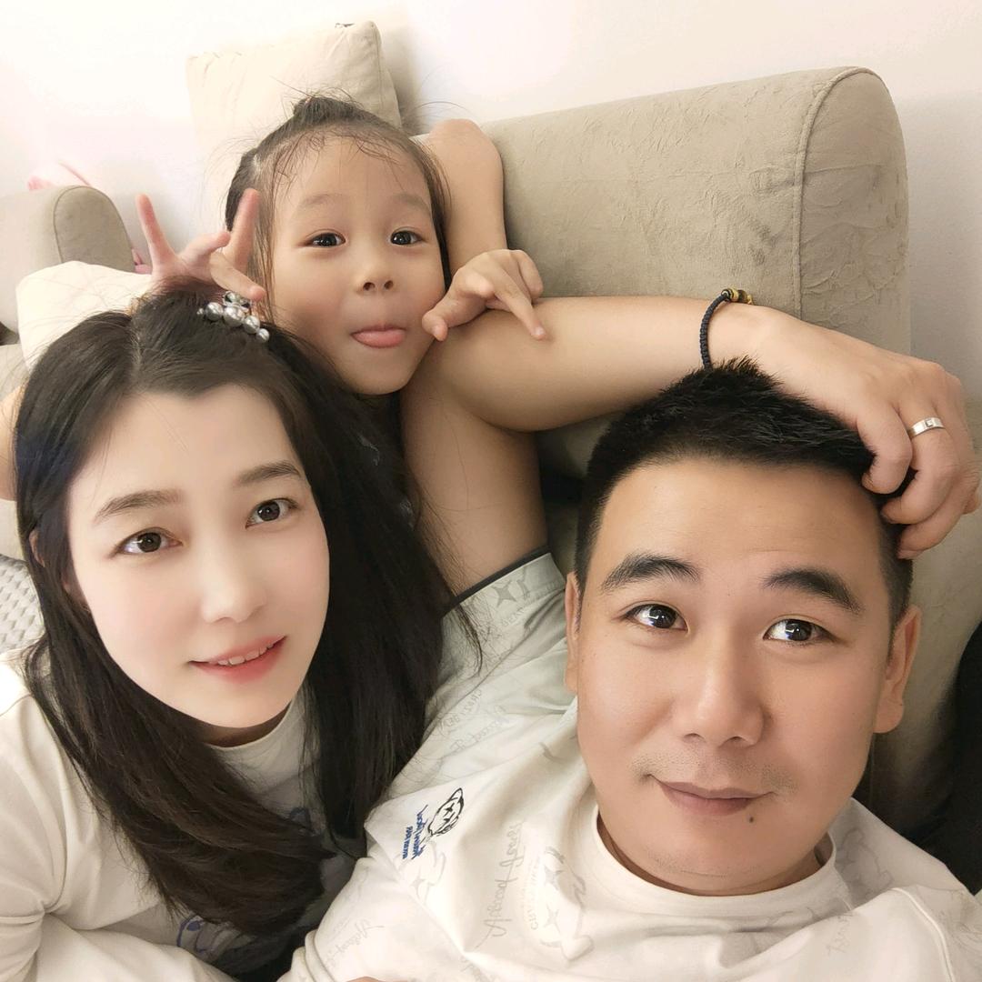 王东在卖房💪