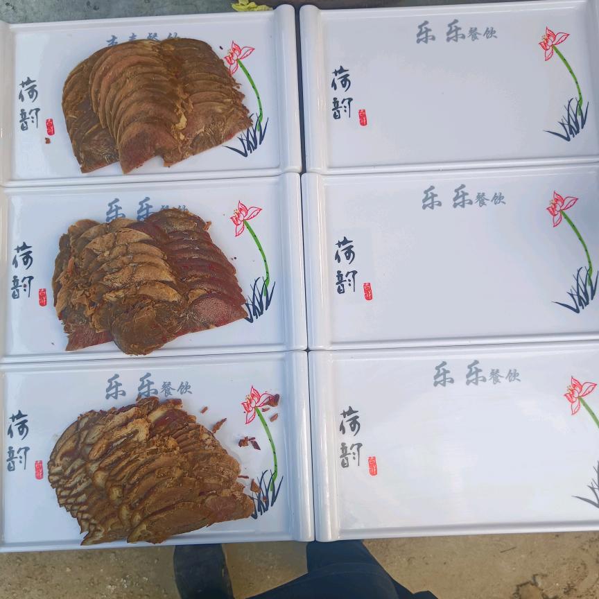 乐乐餐饮中高端农村大席，质量保证！