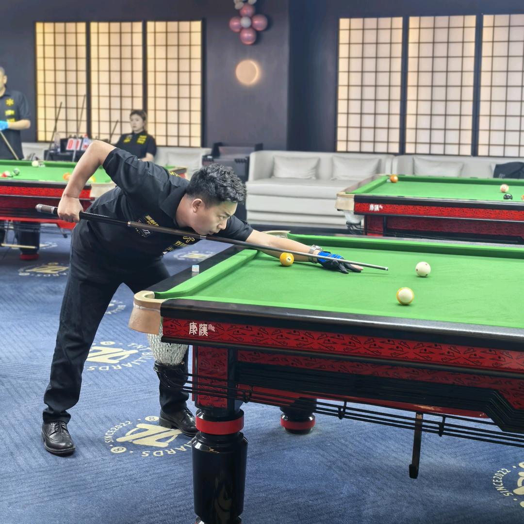 疯子已不再年少