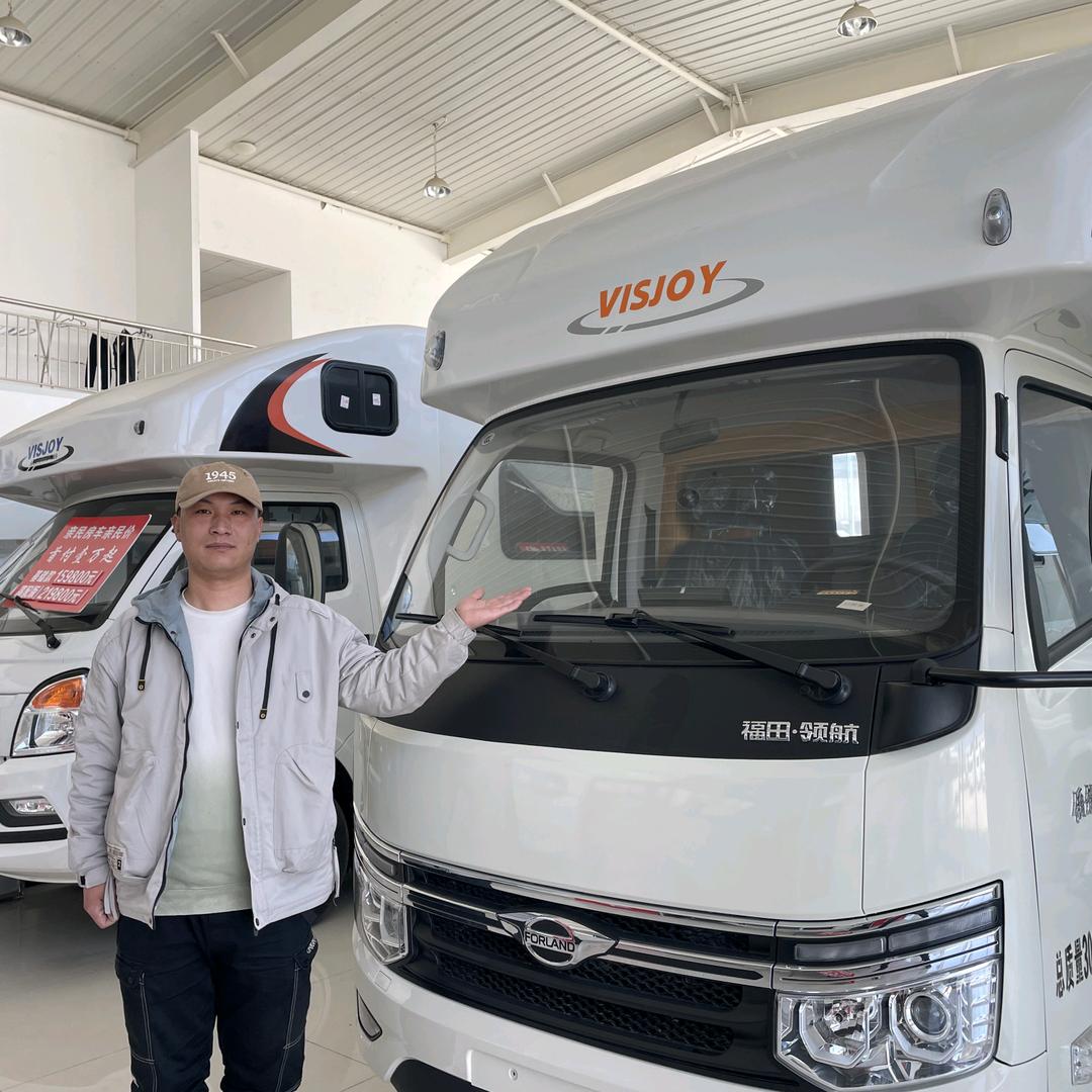 威海亲民房车