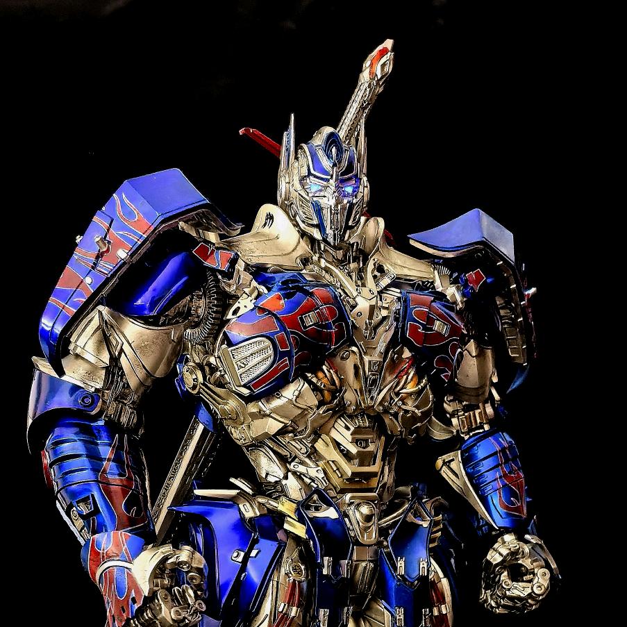 柱子哥（Optimus Prime）