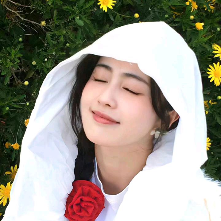 王君萌