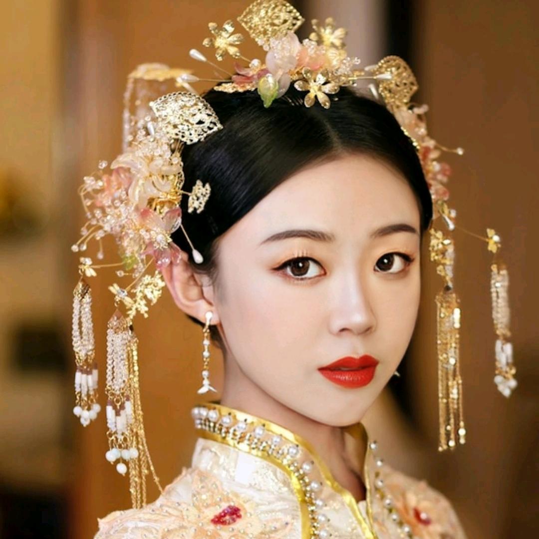 伊人思君泪长流