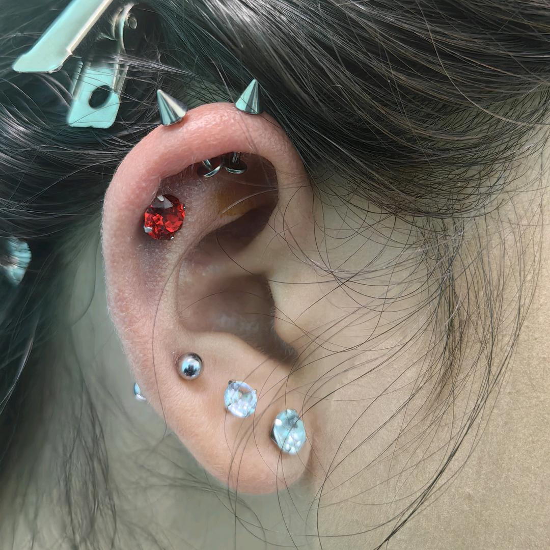 微风耳语轻奢饰品